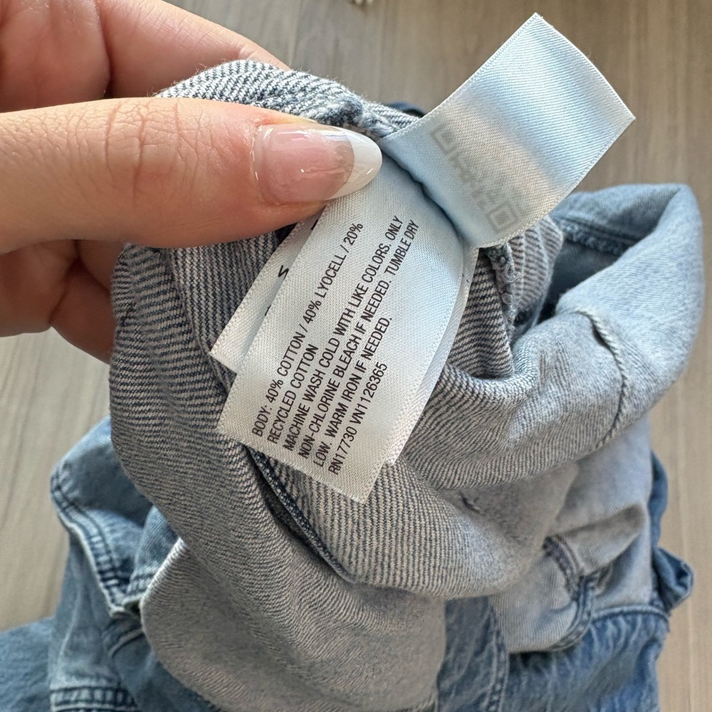Universal Thread Blue Denim Jumpsuit - Picture 5 of 6